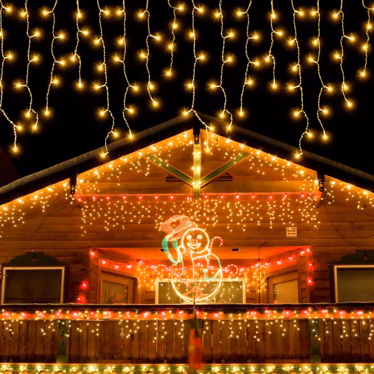Catena luminosa a LED, 15 metri, 600 LED bianco caldo, grado di protezione IP44, 8 modalità, timer