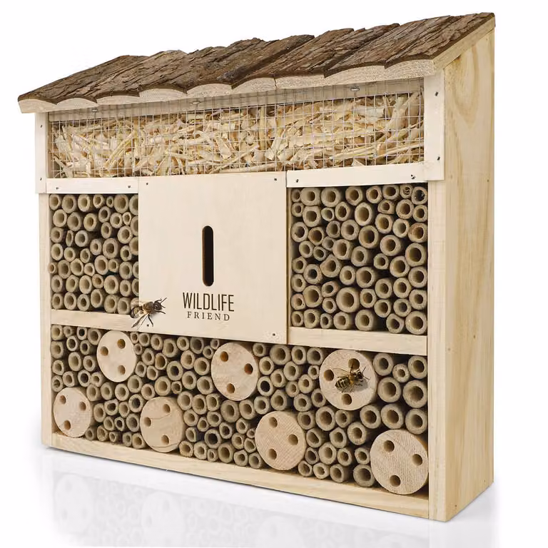 Wildlife Friend I Alveare per insetti - 29,5 x 28 x 10 cm - Alveare in legno massello non trattato per api, coccinelle e crisope - Casetta per insetti da appendere e supporto per la nidificazione