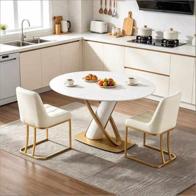 Set di 2 sedie da pranzo MIVRAY in velluto beige con struttura in metallo dorato e schienale curvo