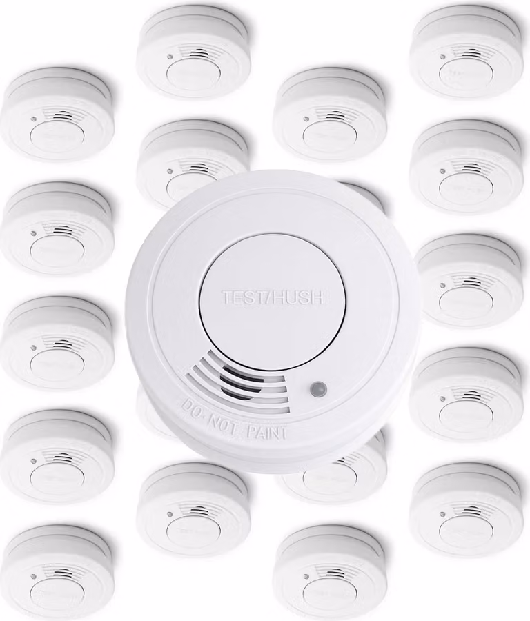 Set di rivelatori di fumo Wiltec 20x con batteria da 3 V installata permanentemente, 10 anni senza manutenzione, rivelatore di incendio con funzione HUSH, affidabile rivelatore di incendio da 85 dB, efficace protezione antincendio
