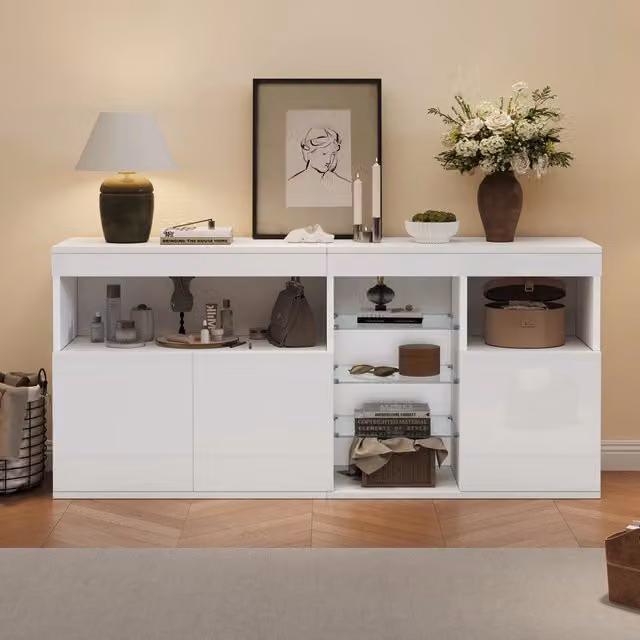 Credenza con 3 ante, vano aperto e ripiani in vetro, illuminazione LED per soggiorno, bianca, 155,5 × 35 × 72 cm