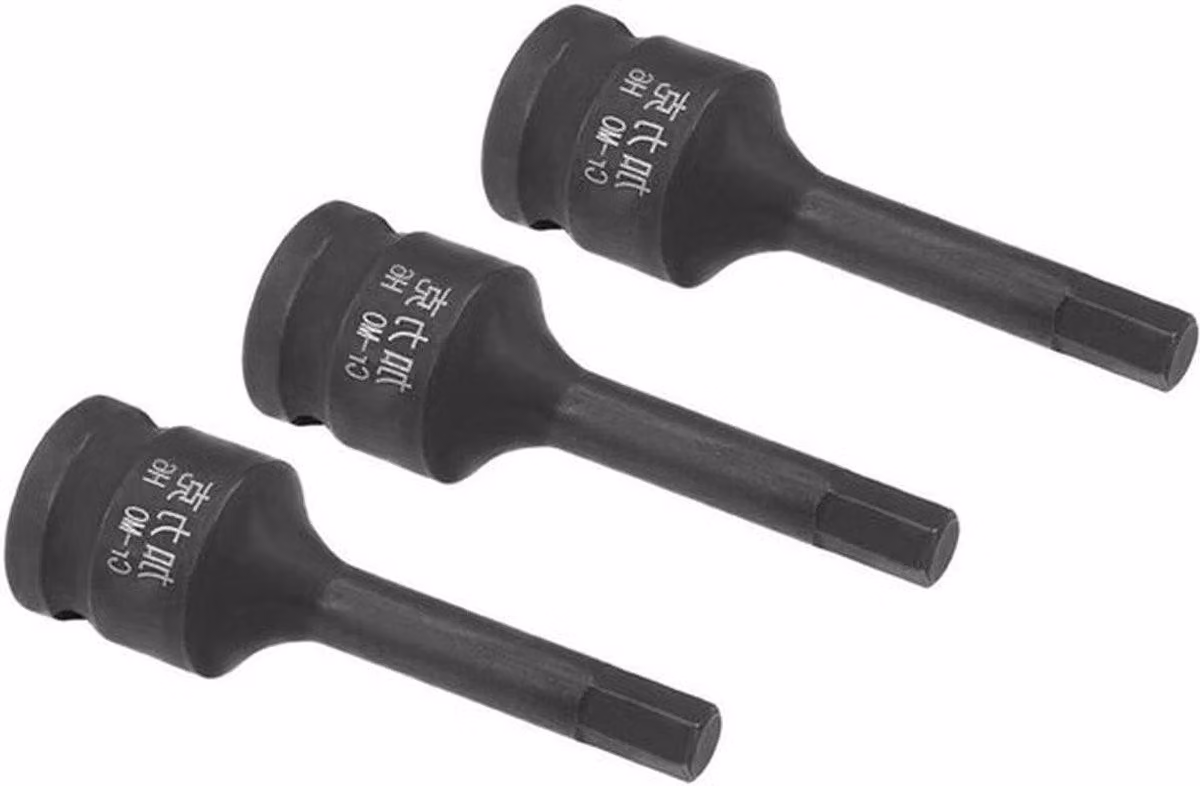 Set di 3 bussole esagonali ad impatto con attacco da 3/8 di pollice, modello H6. Realizzate in acciaio CR-MO, includono un inserto esagonale da 60 mm. Adatte per chiavi dinamometriche e chiavi a cricchetto
