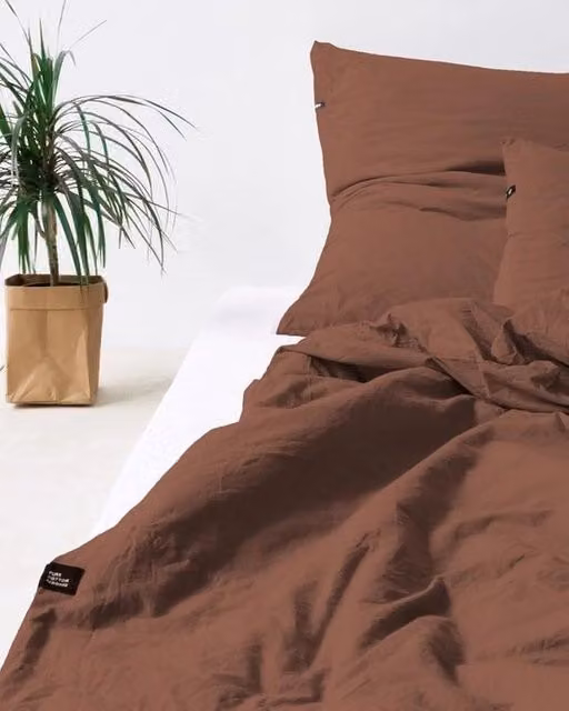 Set di copriletto Hop Design in cotone rosso-marrone per adulti, ideale per allergici, composto da un copriletto 135 x 200 cm e una federa 80 x 80 cm