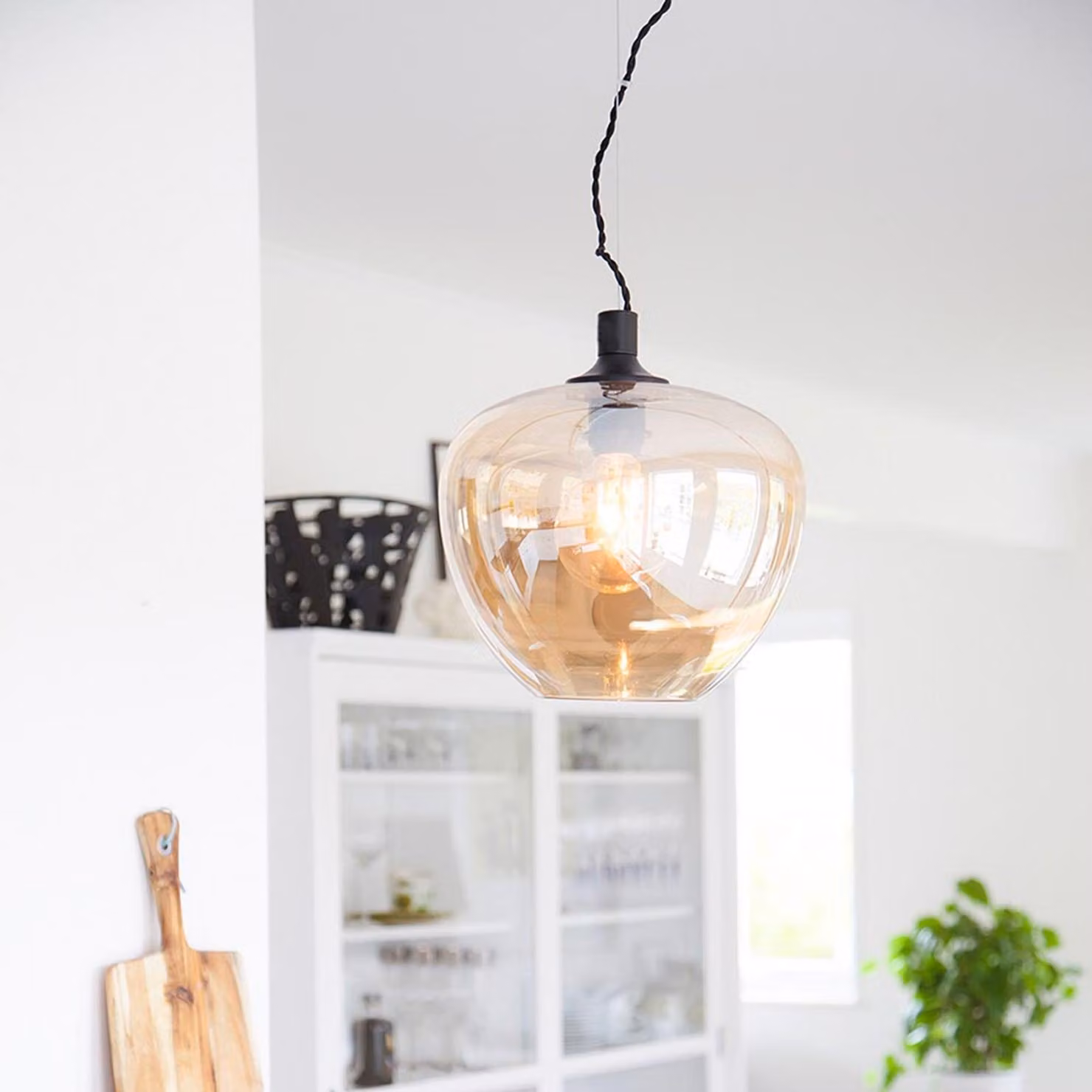 Lampada a sospensione Bellissimo nero e miele 1xE27x8W in vetro, dimensioni: 145x28x28 cm, IP20, By Rydens