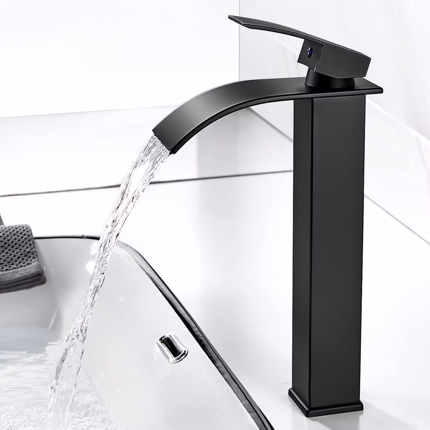 Rubinetto da bagno Nero opaco Rubinetto a cascata alto 235 mm Miscelatore moderno