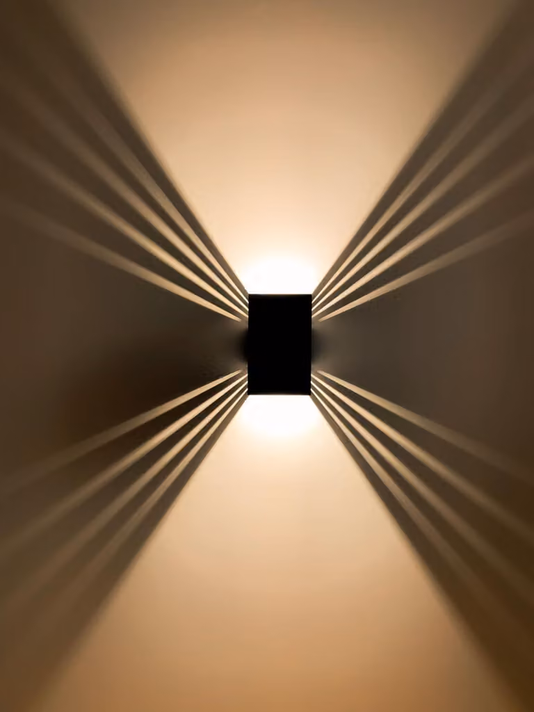 Lampada da parete a LED, 2 x 6 W, luce bianco caldo, dimmerabile, alluminio, per uso esterno