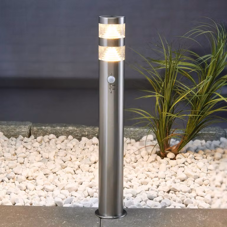Lindby lampione a LED Lanea, 60 cm, grigio, sensore, IP44 LANEA, Alluminio / Grigio / Zincato, Acciaio Inox, Moderno