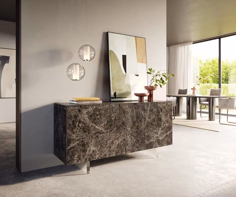 Credenza DELIFE Cuor 150 cm in Vetroceramica Emperador extra lucidata marrone scuro, 3 ante, base con effetto sospeso in vetro acrilico