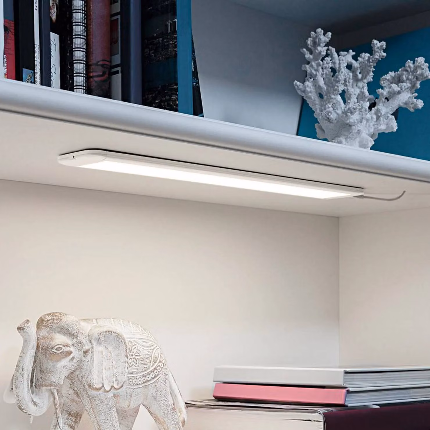 OSRAM SMART+ Lampada LED WiFi per mobili UNDERCABINET, bianca 50 cm dimmerabile, Bianco / Opale, Cucina, Alluminio, Moderno