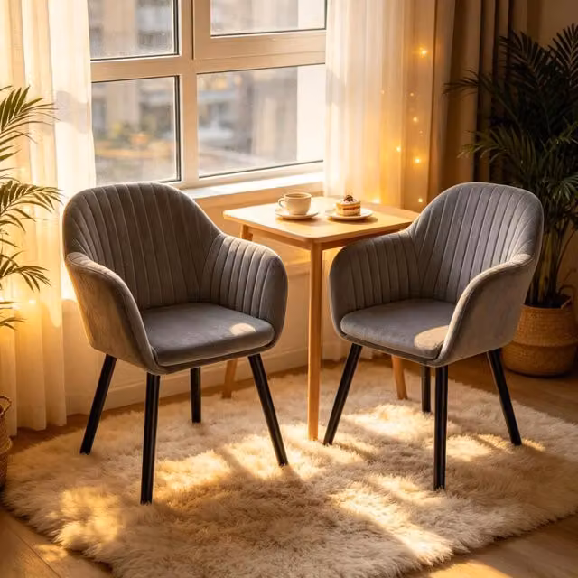 Set di 2 sedie da pranzo in velluto con braccioli, gambe in legno massello