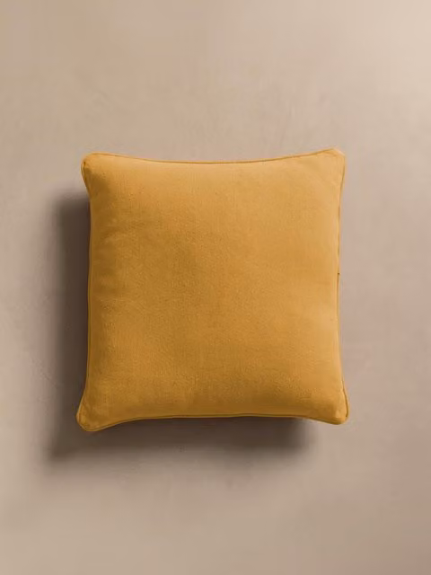 Cuscino quadrato Bloq Kenay Home color senape in cotone con fodera lavabile L 45 x P 45 x H 45 cm