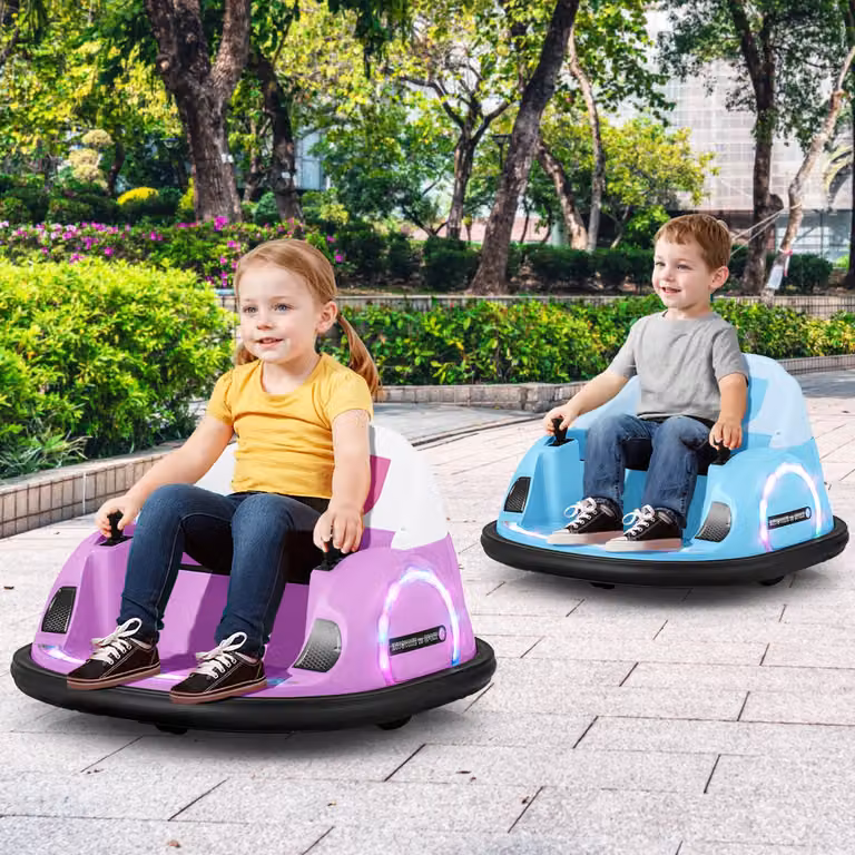Auto a scontro elettrica Costway 12V con rotazione a 360°, telecomando, luci e musica per bambini, Blu e Multicolore