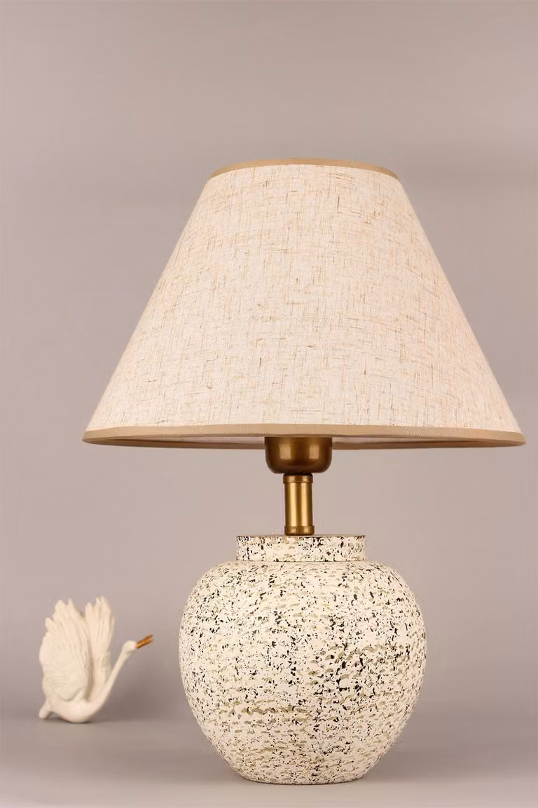 Opviq, lampada da tavolo di alta qualità, corpo in Vetroceramica, beige, Ø 30 x h 18 cm, altezza: 39 cm, attacco: 1 x E27 max 40 W, lampadina non inclusa, 220-240 V, IP20, design elegante per ogni casa.