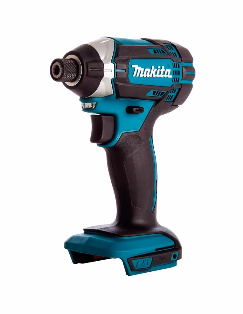 Avvitatore ad impulsi Makita DTD152RTJ con 2 batterie da 5,0 Ah, caricabatterie DC18RC e sistema di trasporto Makpac 2