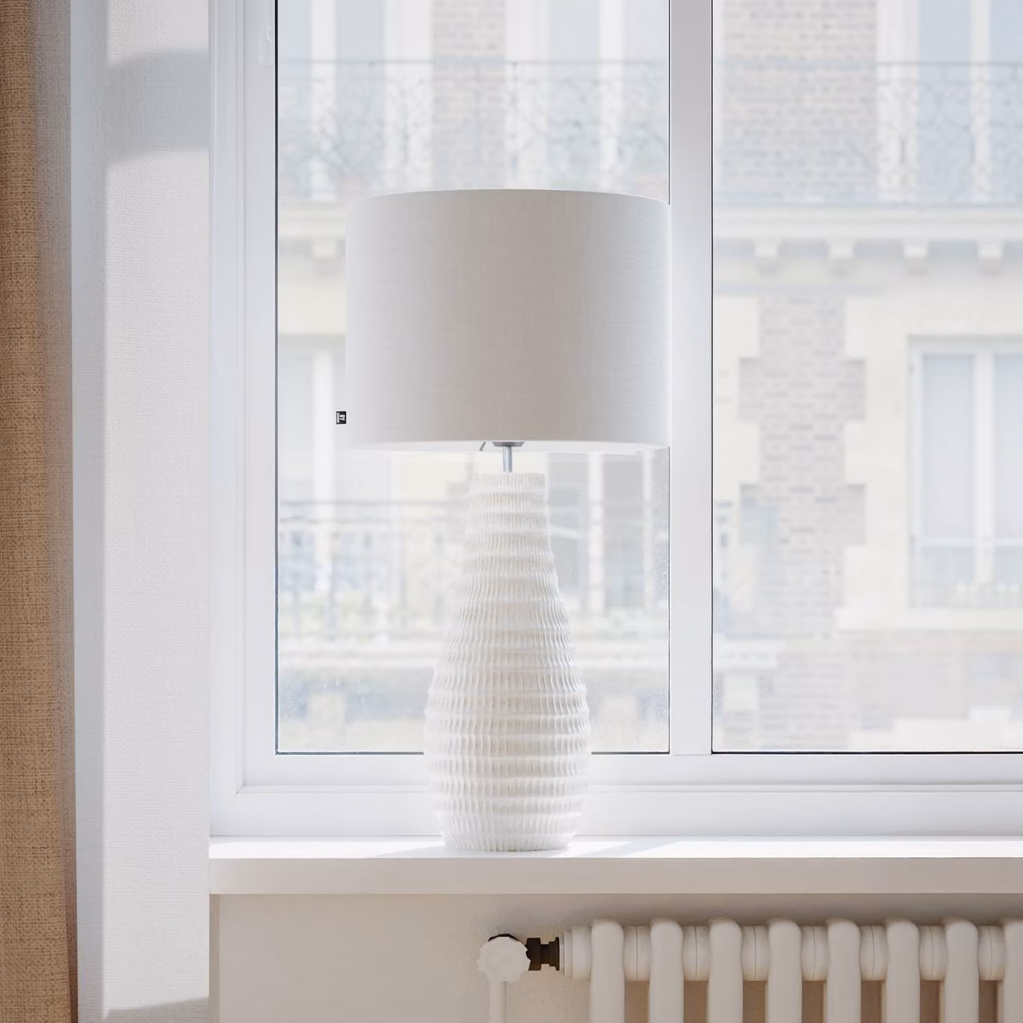 By Rydéns Lampada da tavolo Bartha, Crema / Ambra, Soggiorno / Sala da pranzo, Ceramica, Lampada da tavolo