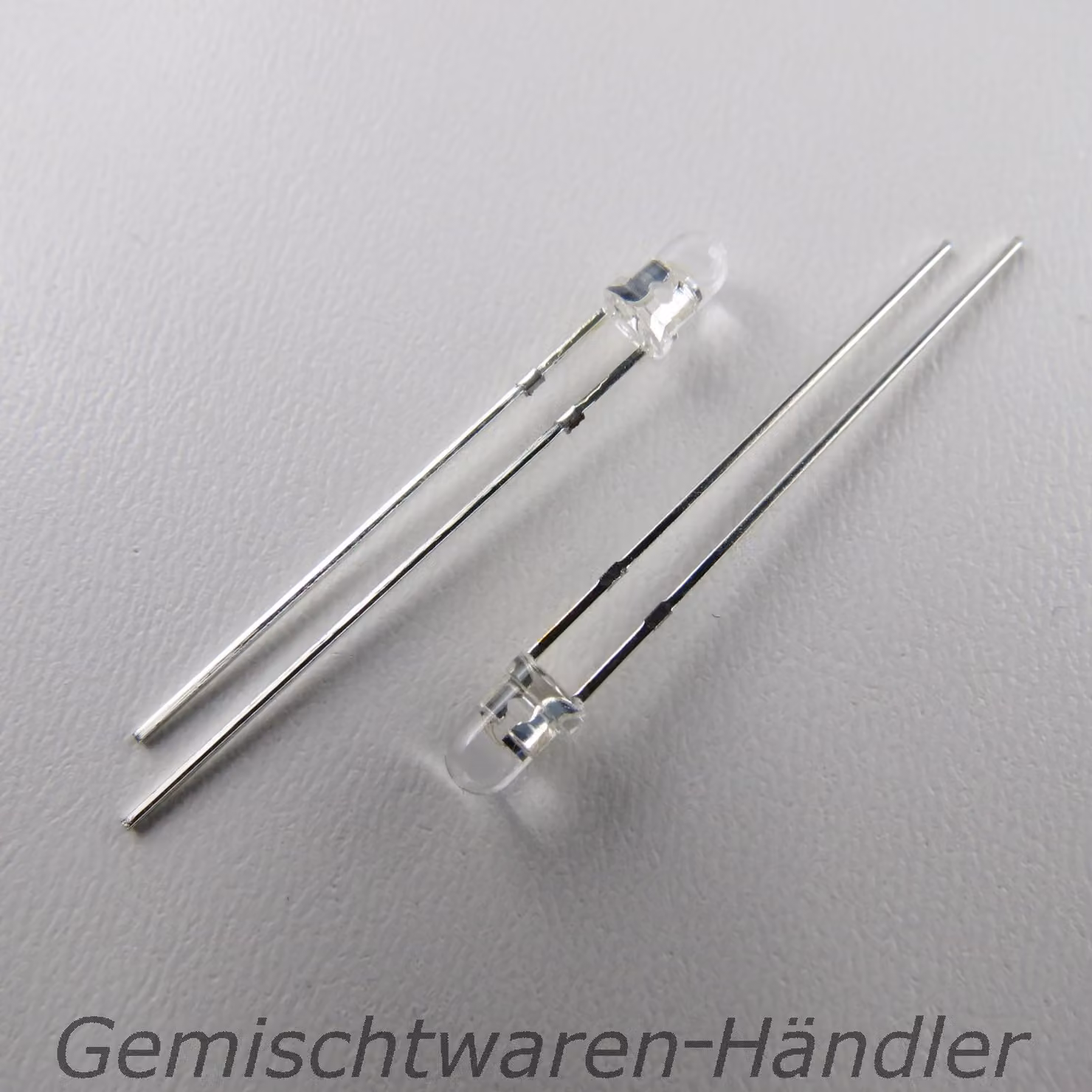 LED 3mm RGB 2 pin cambio colore FAST FLASHING auto LED REGENBOGEN 2pz.