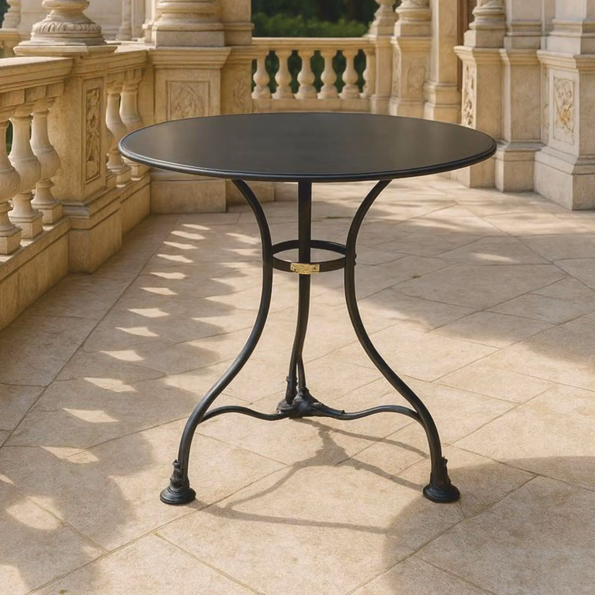 Casa Padrino Tavolo da giardino in stile liberty nero Ø 60 x H. 70 cm - Mobili da giardino nostalgici