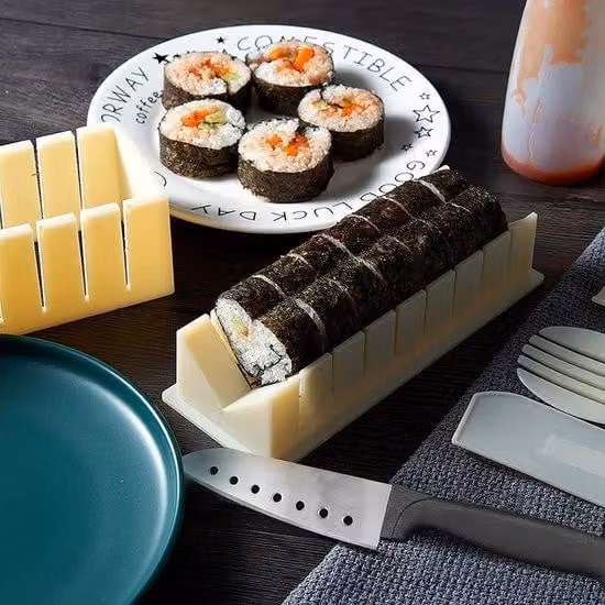 Set da sushi in legno
