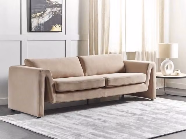 Divano a 3 posti BELIANI in velluto beige con stile moderno per il tuo soggiorno L: 237 cm, P: 83 cm, H: 76 cm