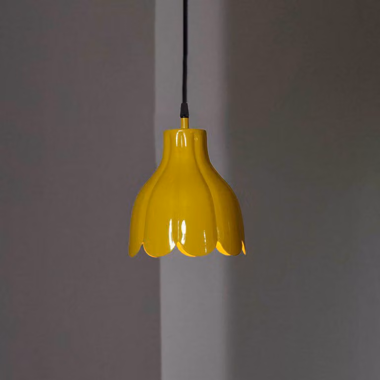 PR Home Lampada a sospensione Tulippa, gialla, Ø 17 cm, spina, E27 Tulippa, Giallo / Arancione, Soggiorno / Sala da pranzo, Metallo, Scandinavo
