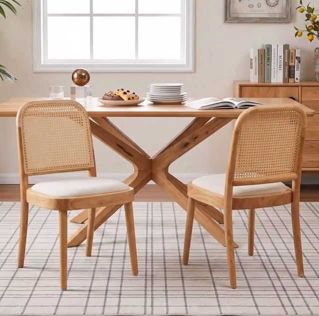Coppia di sedie da pranzo in legno massello con schienale in rattan e rivestimento in lino, design moderno, colore legno