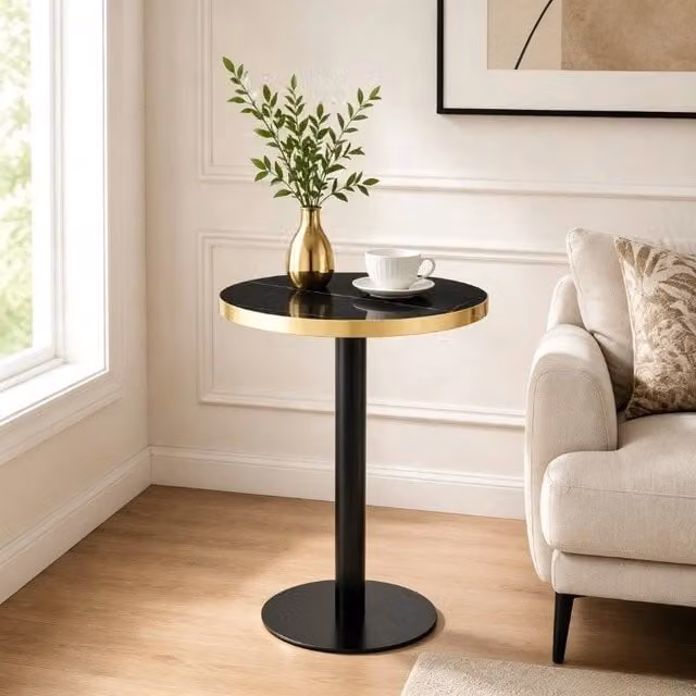 Tavolino Rotondo da Salotto Moderno Effetto Marmo con Bordo Dorato, Robusta Struttura in Metallo Nero e Oro, per Soggiorno e Camera