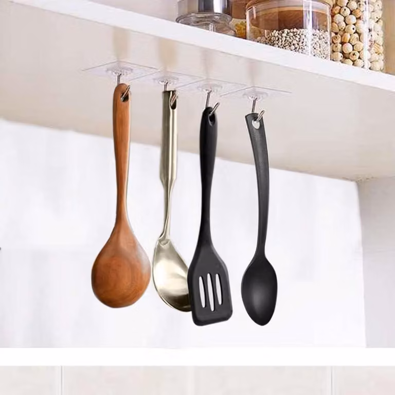 Ganci in plastica trasparente autoadesivi - Set da 6 - Capacità massima di carico: 5 kg - Ideali per bagno e cucina. (6 pezzi)