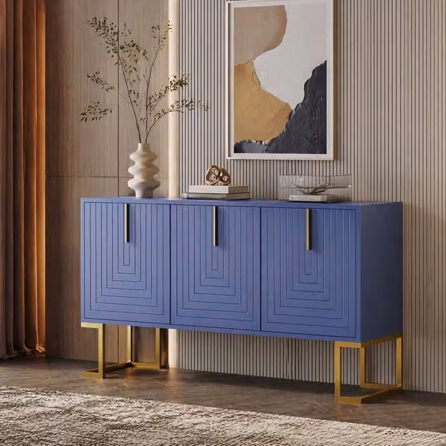 Credenza moderna Mivray con 3 ante e ripiani regolabili, finitura blu navy opaca con base in metallo e maniglie dorate, ideale per soggiorno, cucina o sala da pranzo
