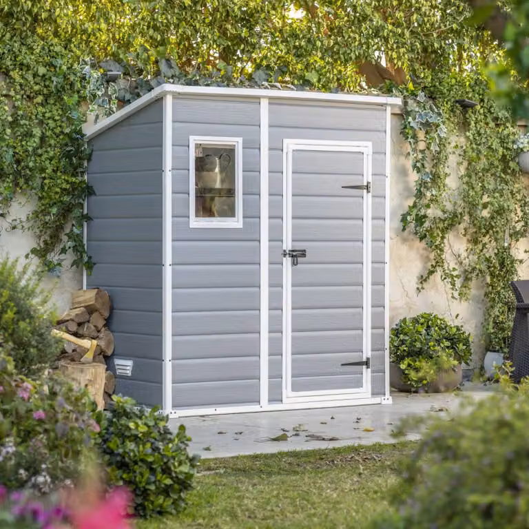 Dmora Casetta da Giardino Cranbrook 111x183.5x200.5h cm Grigio, Resistente Agli Agenti Atmosferici Presenza Finestre