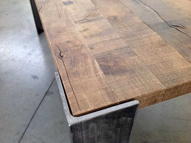 Tavolo fisso rettangolare in legno massello di rovere e abete cerato Mobili 2G L: 170 cm, P: 77 cm, H: 76 cm