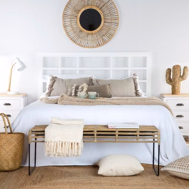Scarpiera Banak in rattan e metallo grigio in stile boho