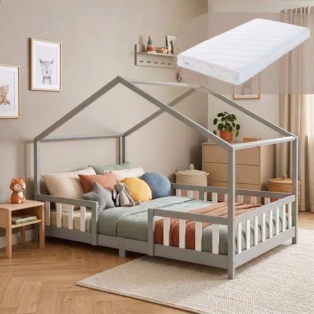 Letto per Cameretta Treviolo a Forma di Casetta in Stile Montessori con Materasso 120x200 cm - Grigio Chiaro/Bianco [en.casa]