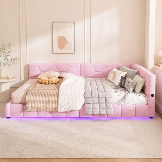 Daybett 140x200 cm con struttura in MDF e velluto sintetico rosa, con illuminazione LED a 16 colori e porte USB/Tipo-C