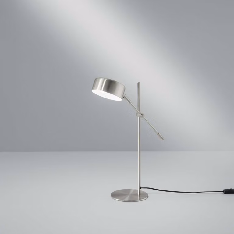 Lampada da tavolo EIFFEL in metallo nichelato con punto luce regolabile