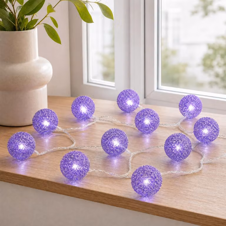 Catena luminosa con 20 LED, decorata con due sfere metalliche, lunghezza 2,85 metri, incluso trasformatore