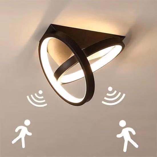 Lampada da soffitto LED con sensore di movimento bianca in metallo e plastica per scale, corridoi e zone living, luce bianca calda 3000K