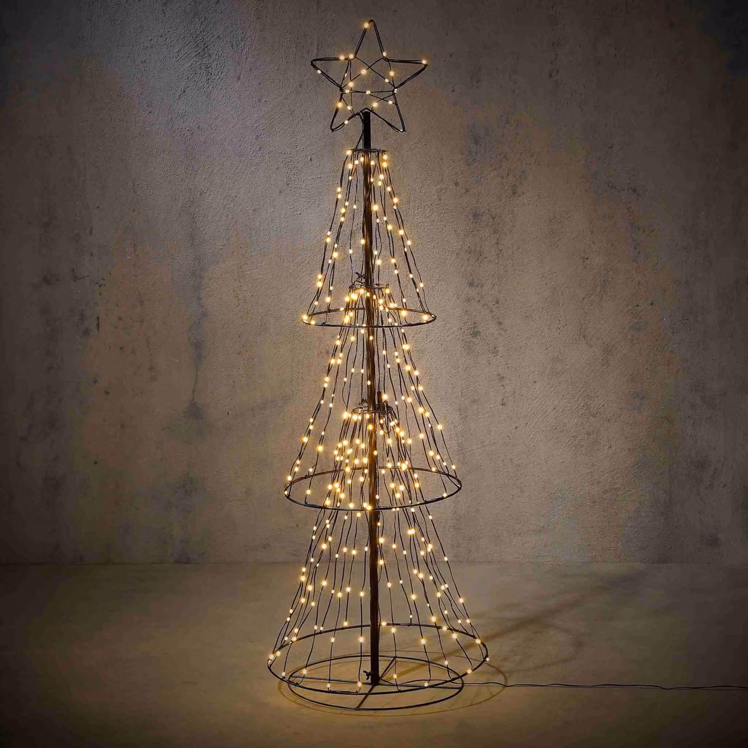 Albero di Natale a LED Luca Lighting, 150 cm, 310 LED bianco caldo, struttura esterna in metallo nero