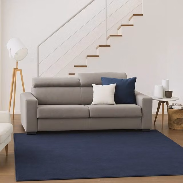 Divano a 2 posti Schiavo TALAMO ITALIA in tessuto con poggiatesta regolabili e braccioli standard, Tortora, L: 200 cm, H: 85 cm, P: 95 cm – 1