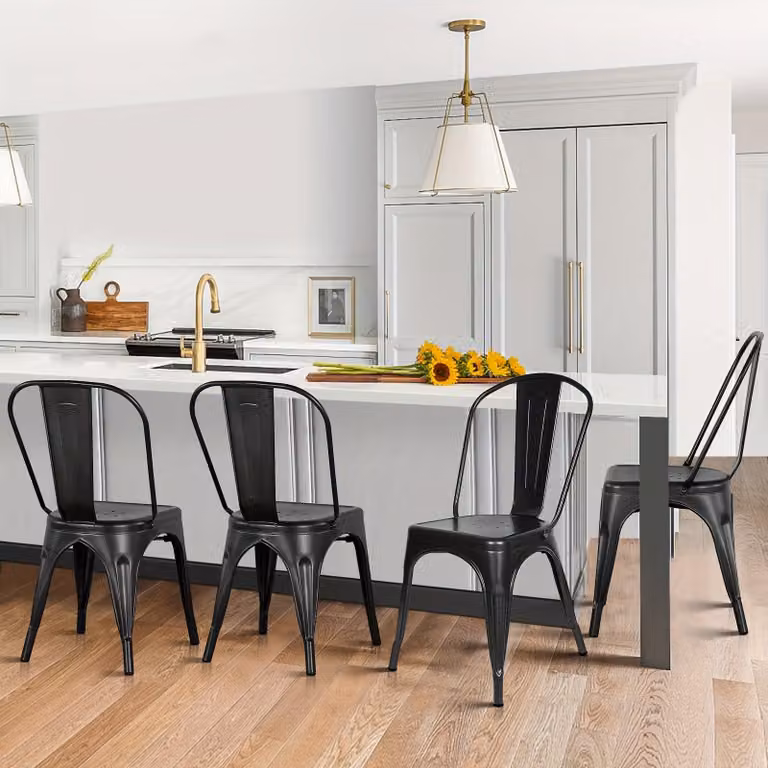 Set di 4 sedie da pranzo industriali in metallo - Sedie impilabili nere in metallo resistente