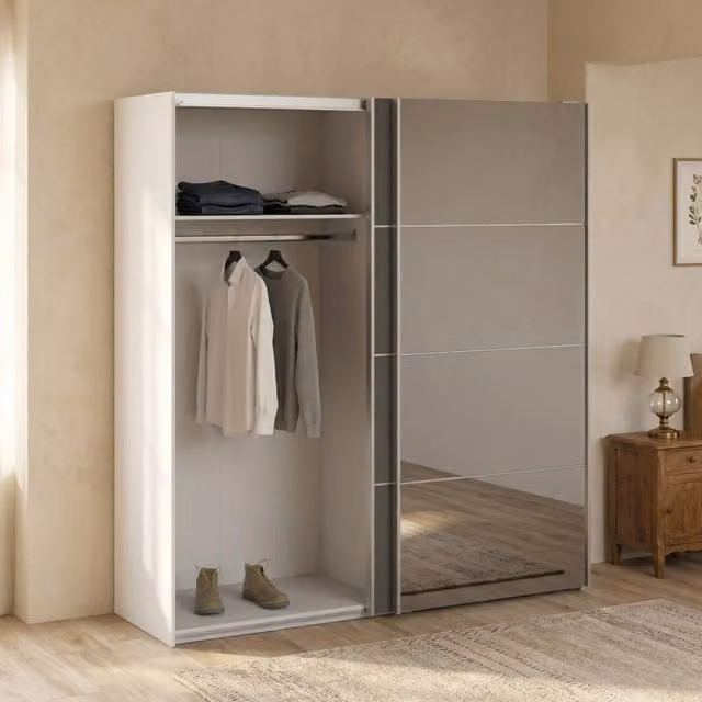 Armadio con ante scorrevoli Astrée DMORA per camera da letto, Bianco e Grigio, L: 182 cm, P: 64 cm, H: 201,5 cm