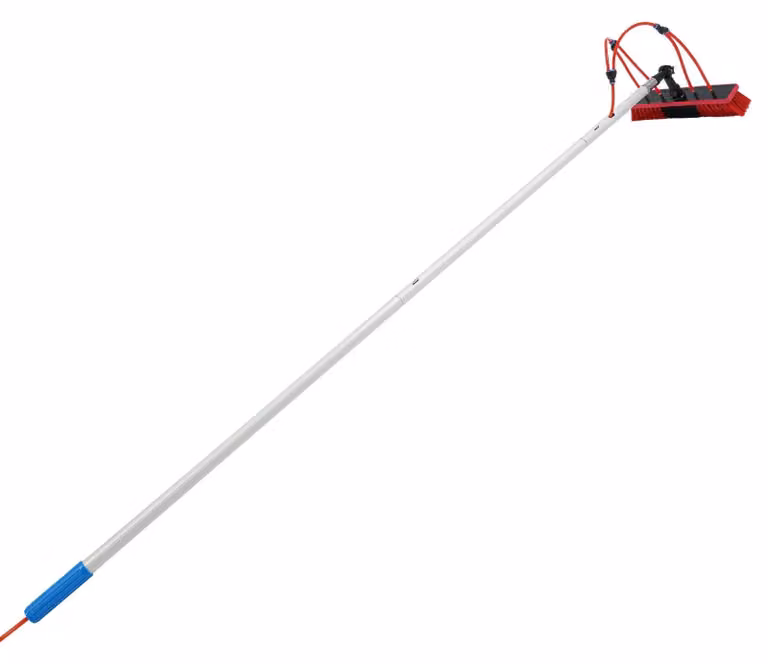 Spazzola per la pulizia dei pannelli solari - Kit di pulizia telescopico - Asta da 5 metri - Spazzola morbida da 35 cm - Con sistema di irrigazione e tubo da 20 metri - Testa della spazzola girevole a 180° - Realizzata in lega di alluminio - Colore: argen