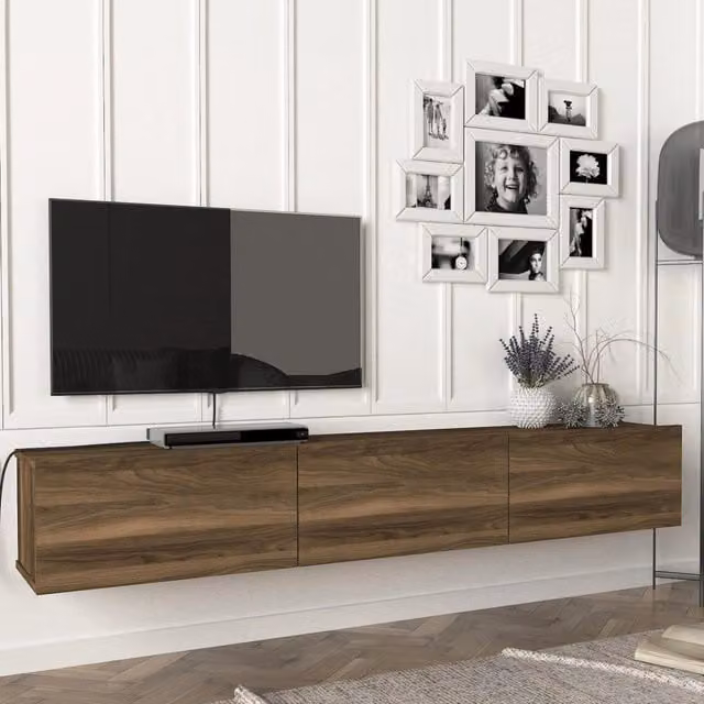Mobile TV da parete Vihti en.casa con 3 ante a ribalta in effetto noce marrone L: 180 cm, H: 31 cm, P: 29,5 cm