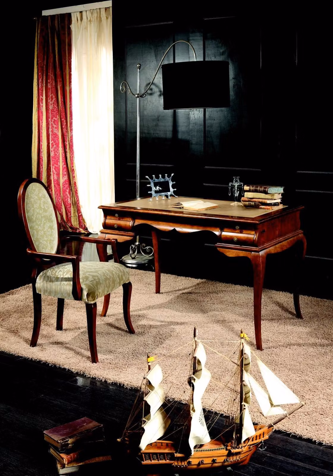 Holz Möbel Luxus Büro 2tlg Set Schreibtisch Sessel Italienische Tische Barock