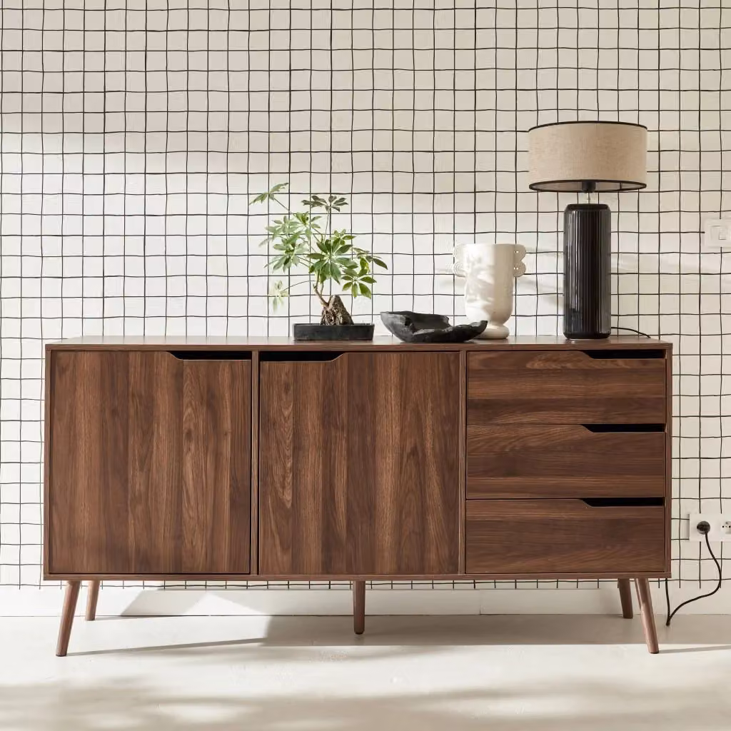 Credenza scandinava Sweeek in effetto legno di noce, colore marrone, L: 160 cm – 2