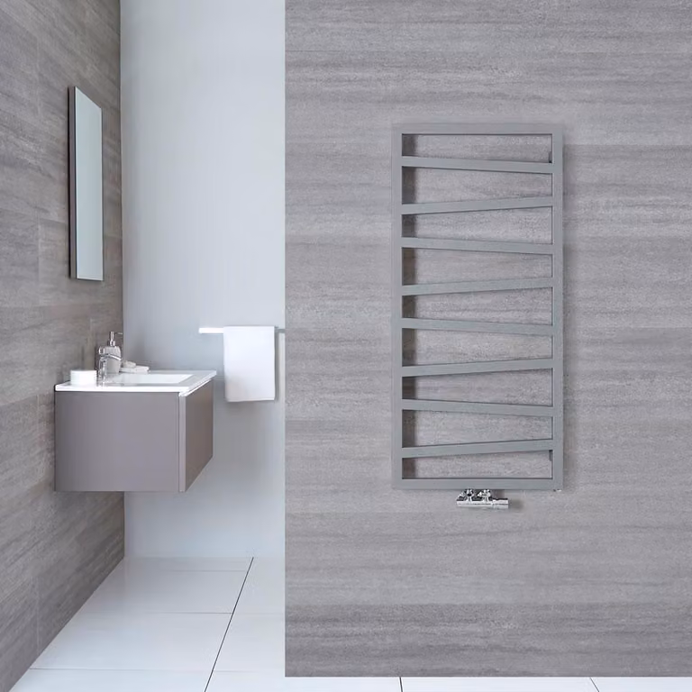 Scaldasalviette Termoarredo Bagno con Attacco Centrale - Argento - 1070 x 500mm - 410W - Torun