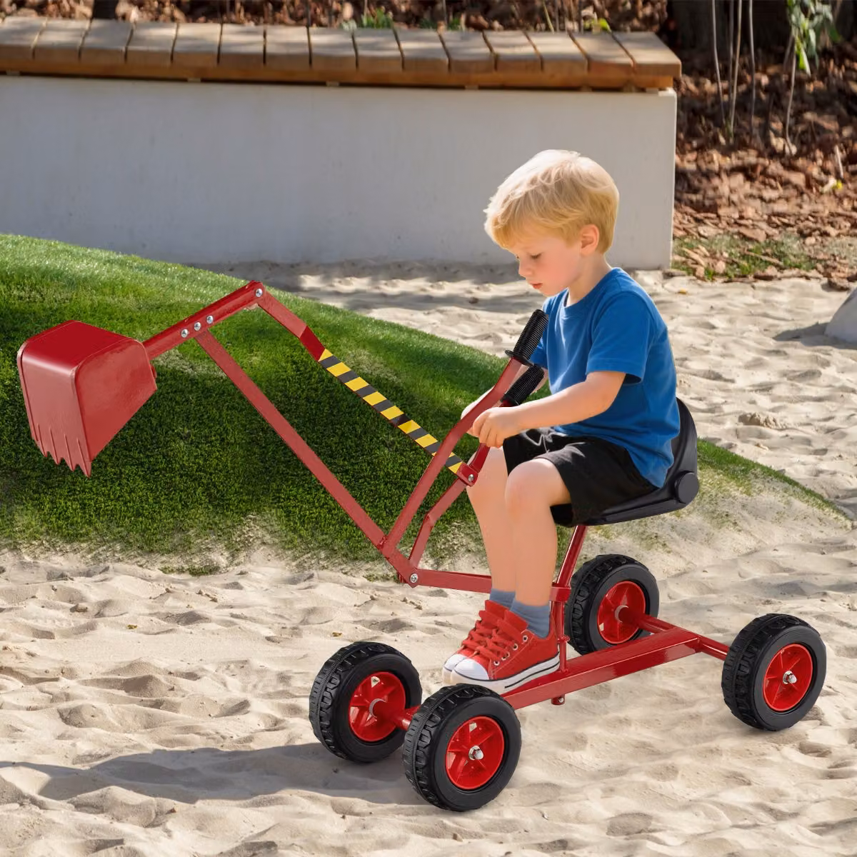 Escavatore per sabbiera Costway con comandi a due mani e pala flessibile, modello con schienale ergonomico, colore Rosso