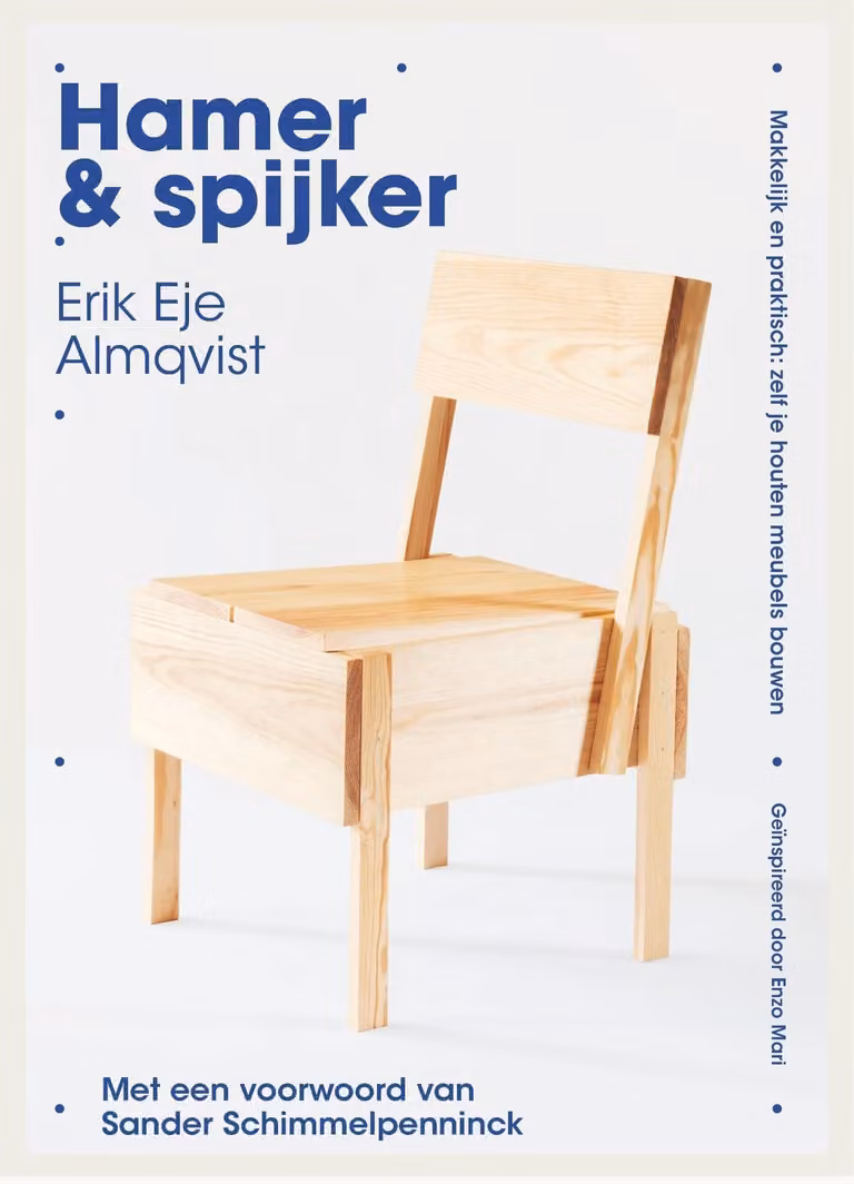 Strumenti per legno: martelli e chiodi per mobili