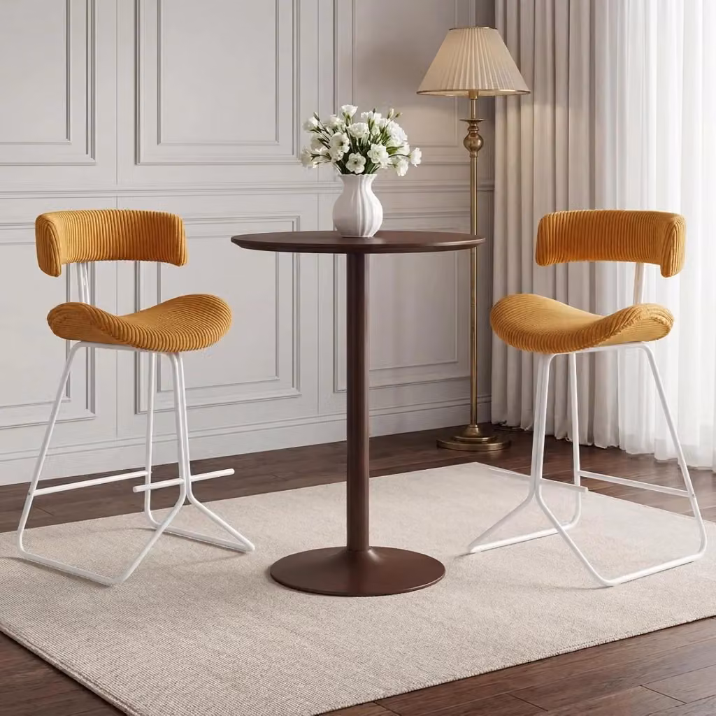 Set di 2 Sgabelli da Bar Costway in Velluto o Corduroy con Schienale Curvo e Poggiapiedi, Design Retro per Cucina e Soggiorno, Disponibili in Arancione o Bianco – 2
