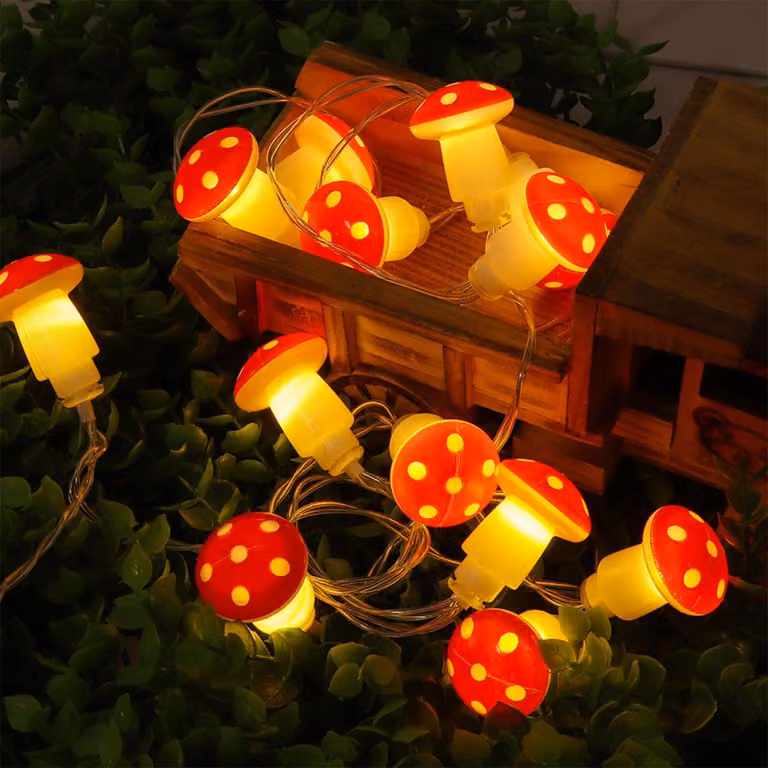 Catena luminosa a forma di fungo, con luci a LED, lunghezza 1,5 metri, 10 LED, luce bianco caldo, alimentazione a batteria