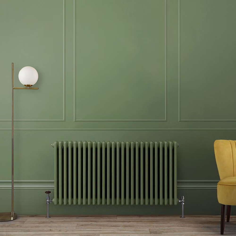 Radiatore Tradizionale Orizzontale Tradizionale a Tripla Colonna Verde (Reseda Green) -   600mm x 1190mm - Regent